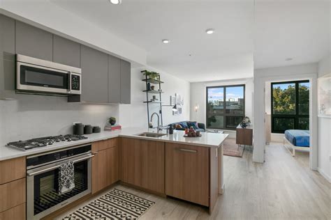 This residence will feature brand new hardwood floors, new bathroom with modern styling. . Potrero hill apartments